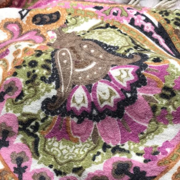 Gabriella Pure Wool Reversable Shawl with Rabbit Fur Fringe. OS - Picture 7 of 9